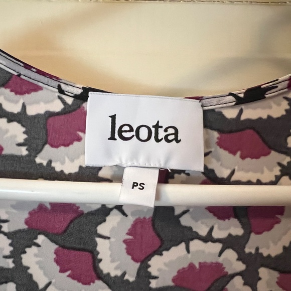 Leota Emma Knit Dress — SP - Picture 4 of 6